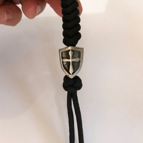 Crusader Shield Lanyard With Black 550# Paracord