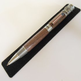 American Patriot Twist Pen in (Black Walnut) Antique Pewter