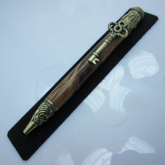 (image for) Skeleton Key Pen in (Zebra Wood) Antique Brass