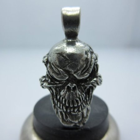 (image for) Grins Skull Pendant in Pewter by Schmuckatelli Co.