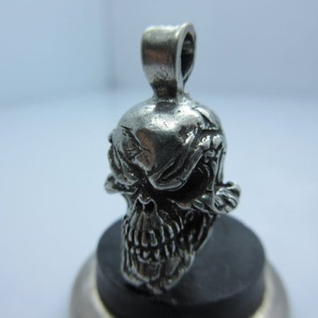 (image for) Grins Skull Pendant in Pewter by Schmuckatelli Co.