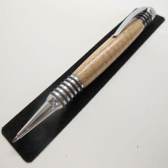 (image for) Spartan Click Pen in (Red Oak) Chrome