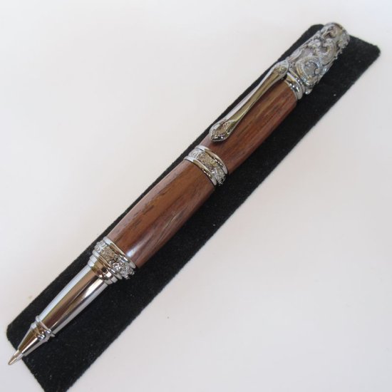 (image for) Victorian Twist Pen in (Pink Rosewood) Gun Metal
