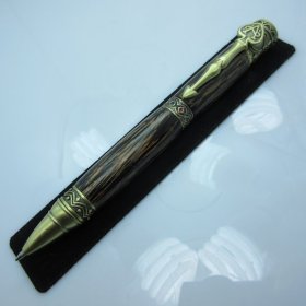 Wild Card Twist Pen in (Black Palm) Antique Brass